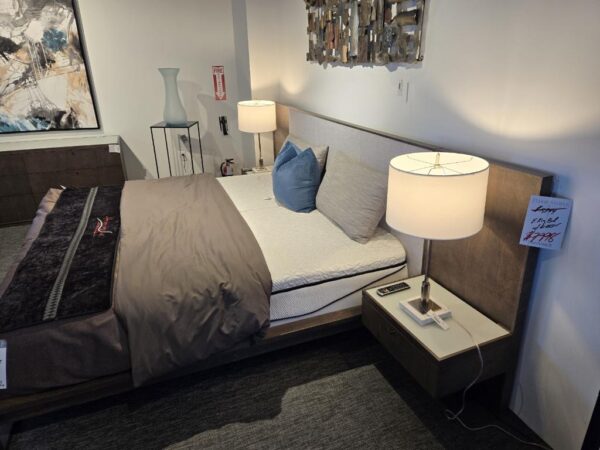 king bed
